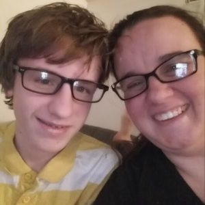 Meet your Posher, Naomi